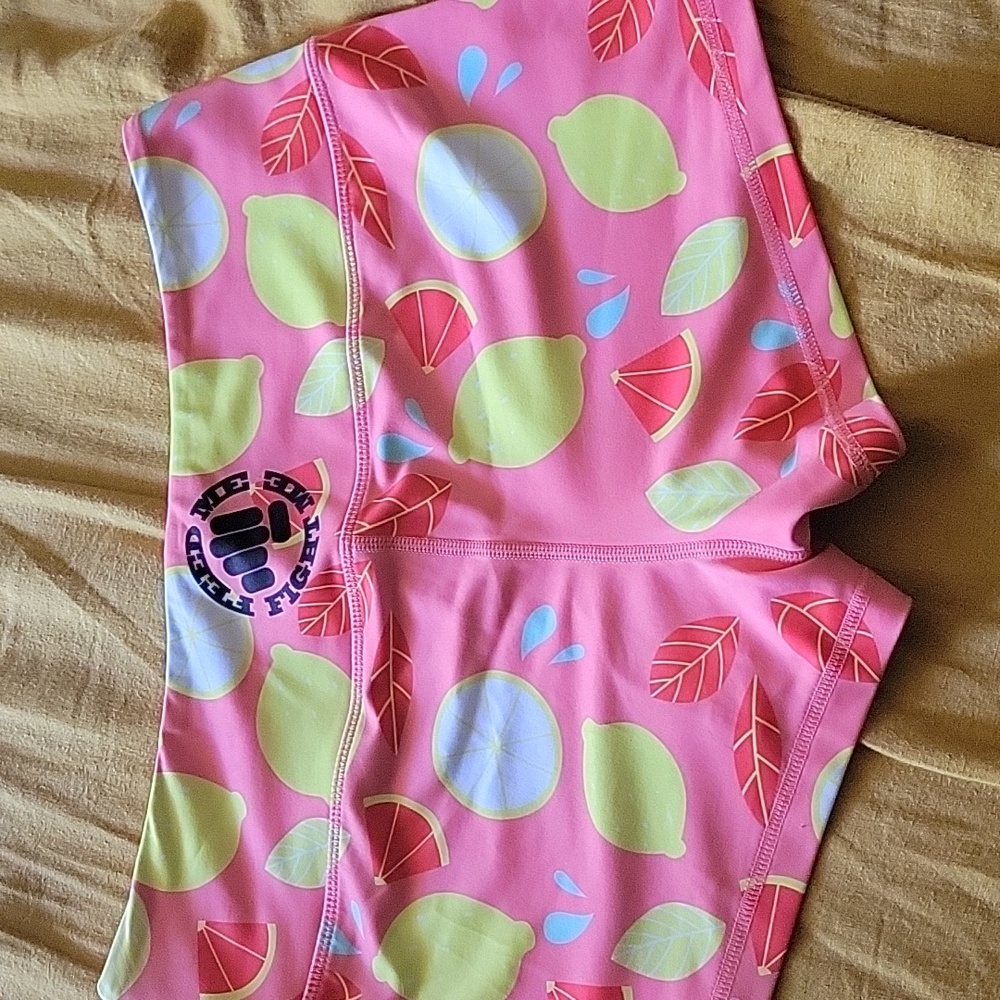 Feed Me Fight Me (M) shorts citrus print